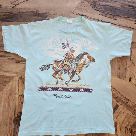 Vintage 90's Black Hills Native American Light Blue Single Stitch T-Shirt Size L - Picture 1 of 9